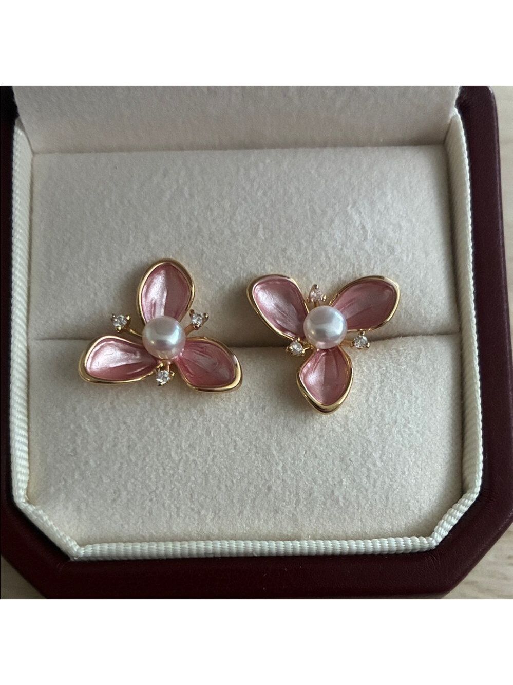 Pink Pearl Flower Stud Earrings - Gold Trim